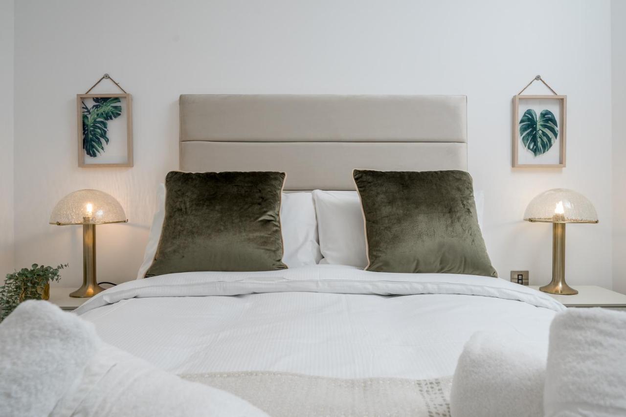 Luxurious Spacious 2Bed Suites Skyline River Views By Canary Wharf Лондон Екстер'єр фото