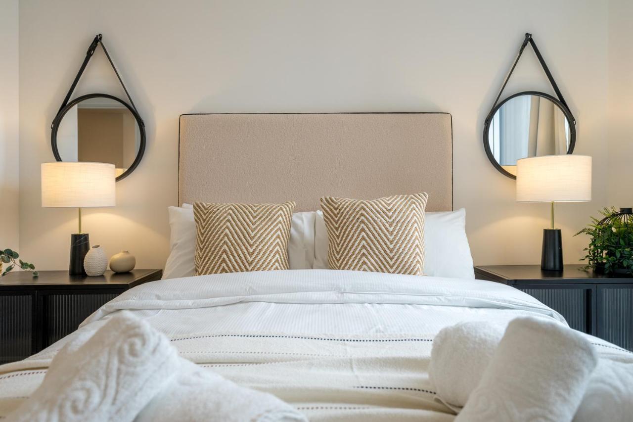 Luxurious Spacious 2Bed Suites Skyline River Views By Canary Wharf Лондон Екстер'єр фото