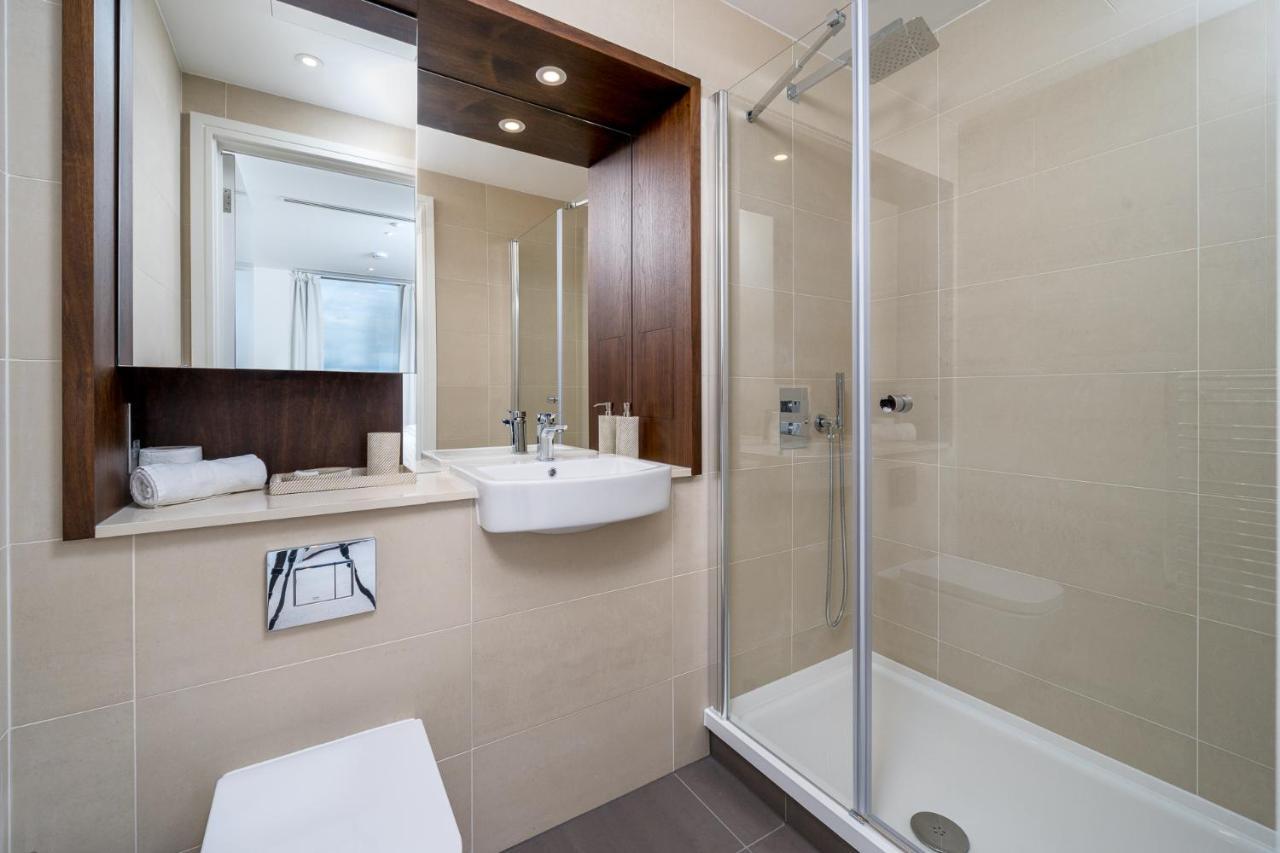 Luxurious Spacious 2Bed Suites Skyline River Views By Canary Wharf Лондон Екстер'єр фото