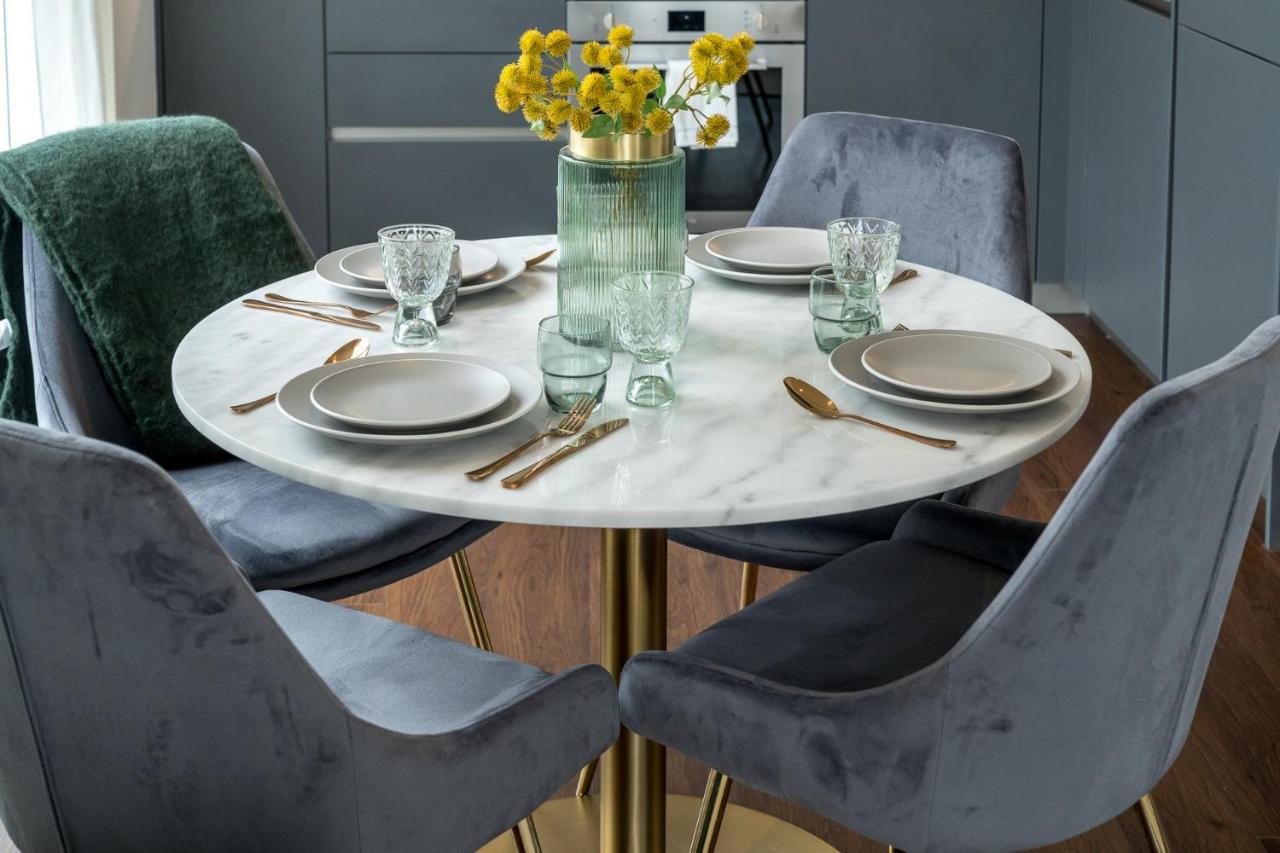 Luxurious Spacious 2Bed Suites Skyline River Views By Canary Wharf Лондон Екстер'єр фото